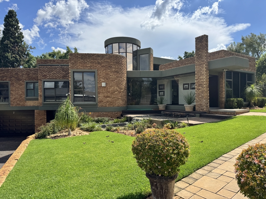 4 Bedroom Property for Sale in Wilkoppies North West